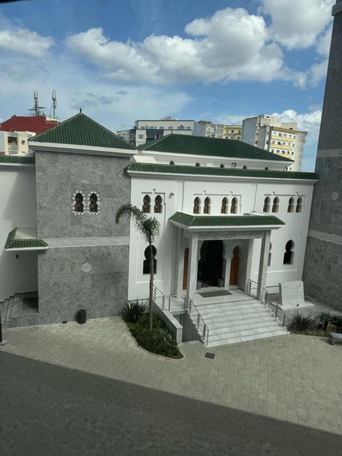 Standing Et Piscine * Tangier